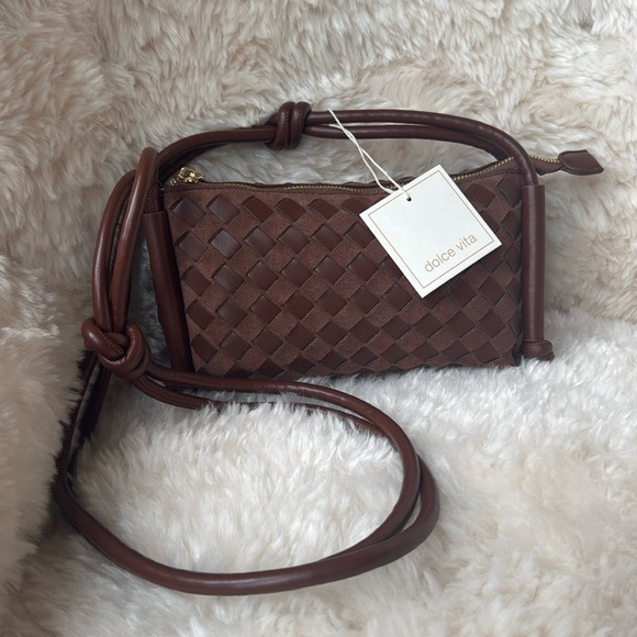 NWT Dolce Vita Woven Crossbody Purse - Picture 1 of 5